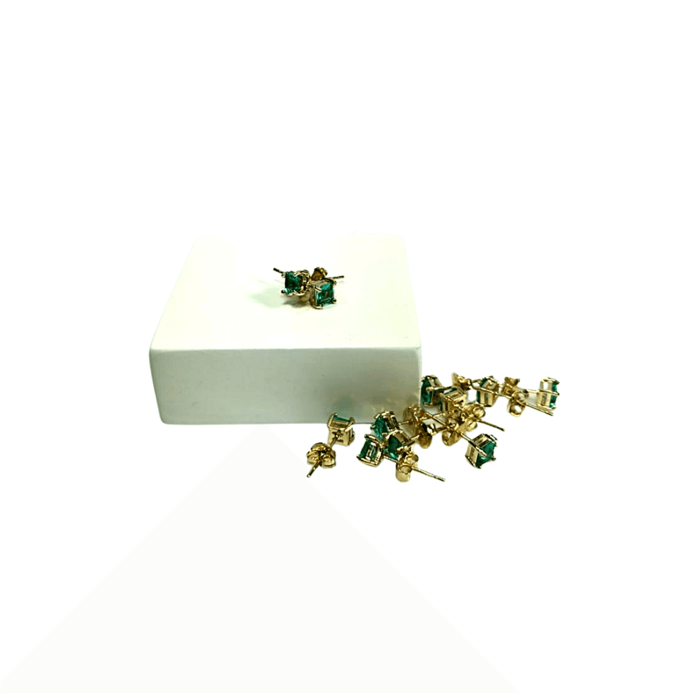 Brincos Zirconias Verdes Semijoia Dourada