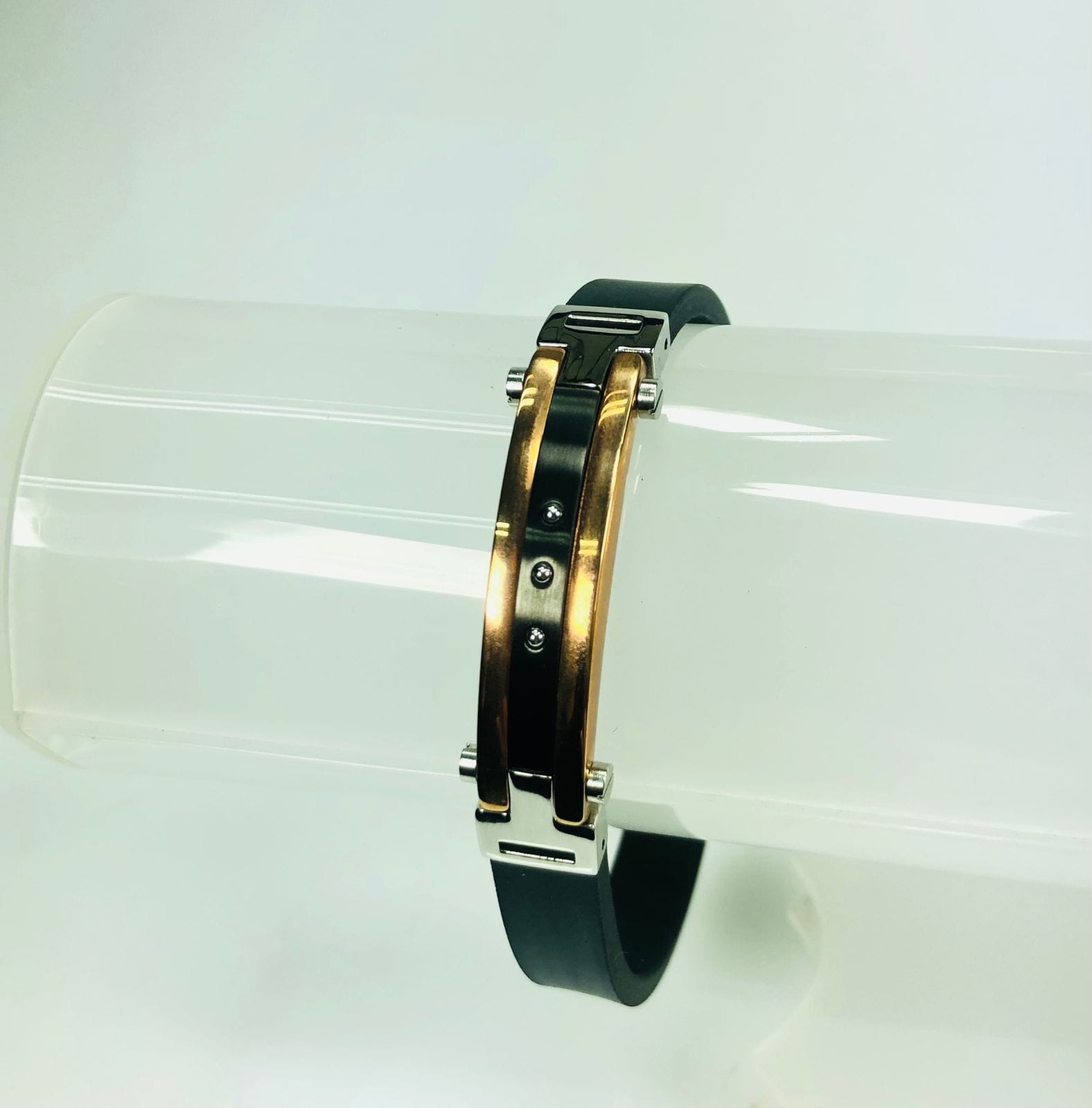 Bracelete Masculino em Borracha e Aço Rose e branco