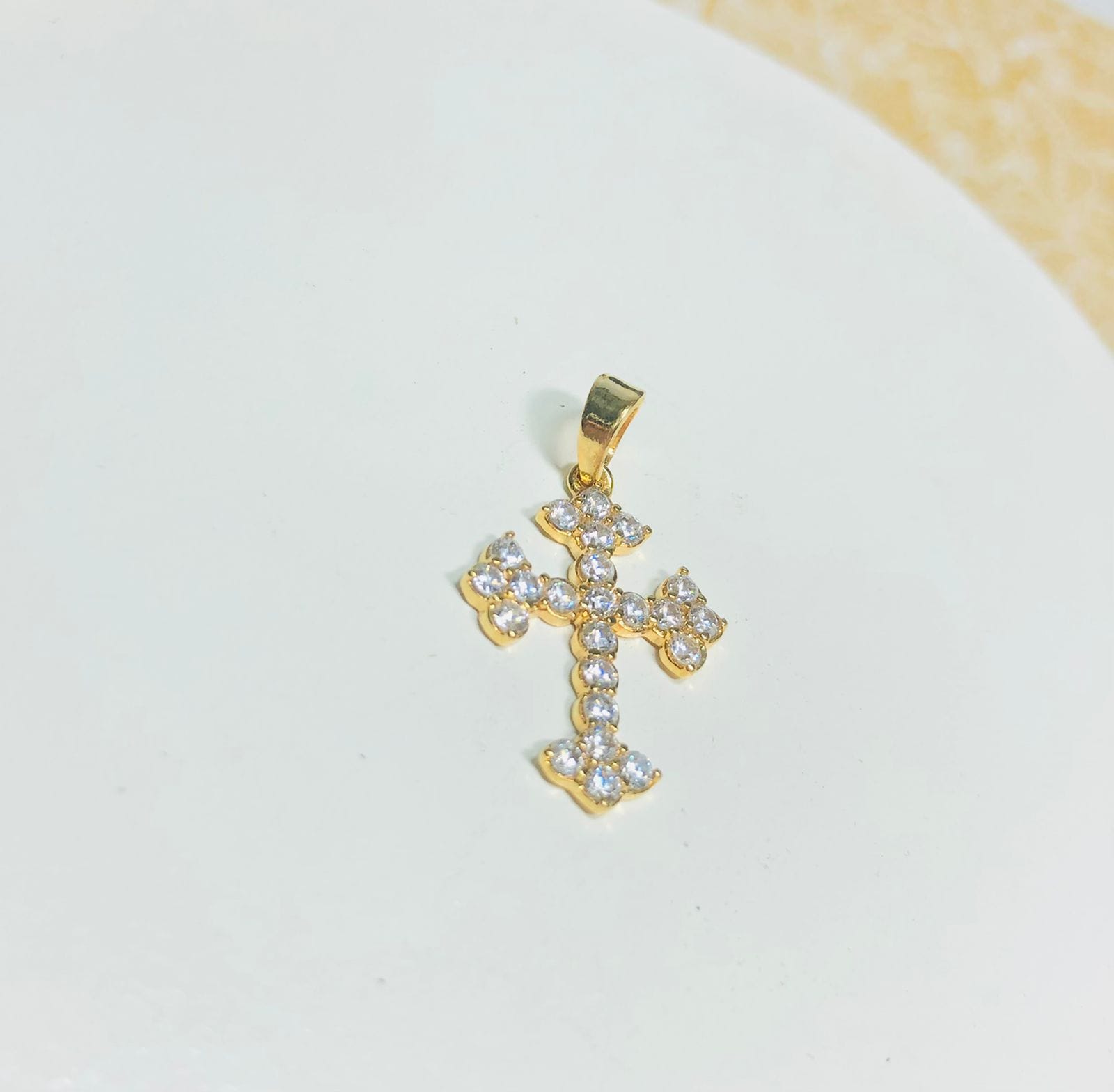 Pingente Cruz Zirconias